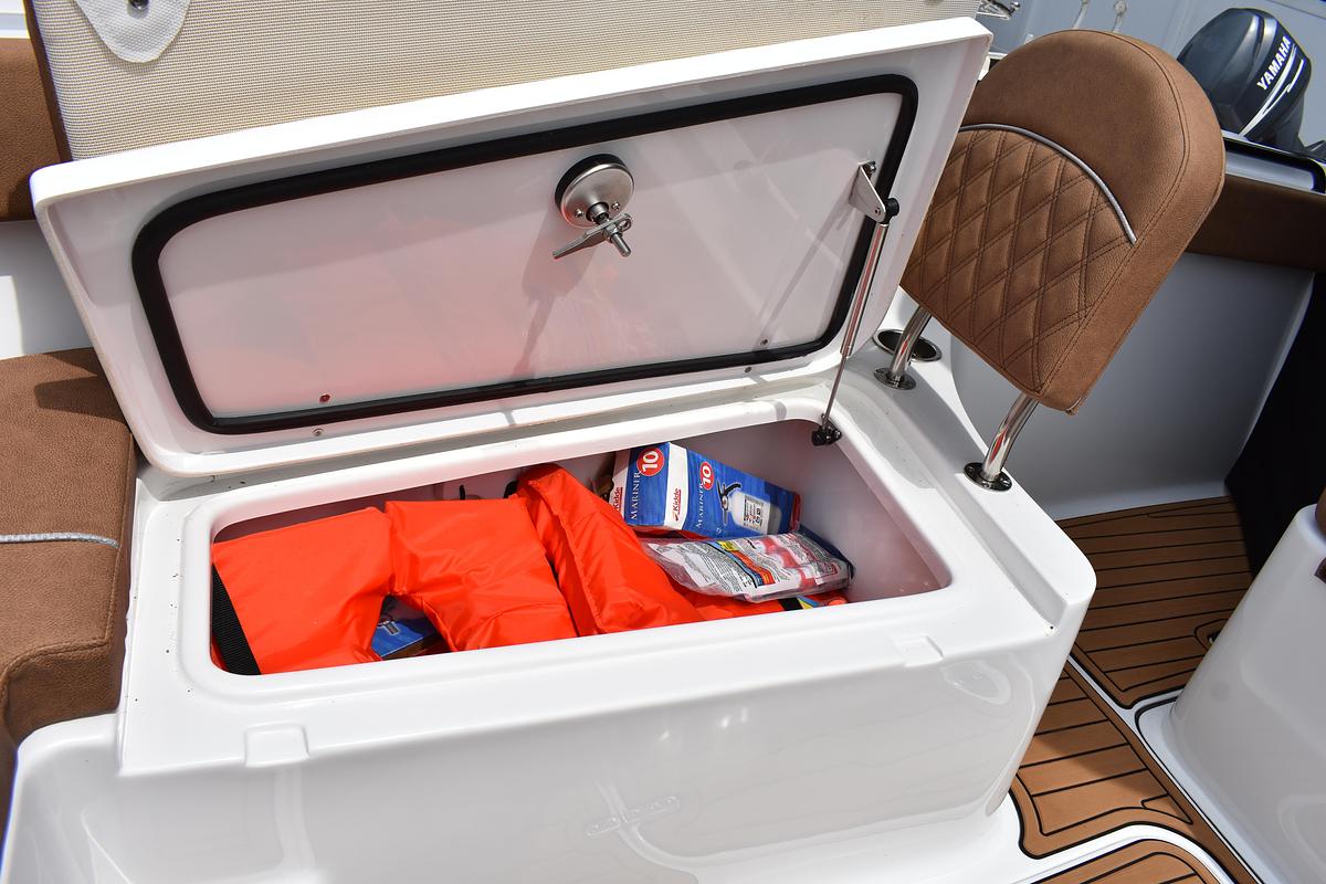 Used 2025 Sea Hunt Ultra 265SE