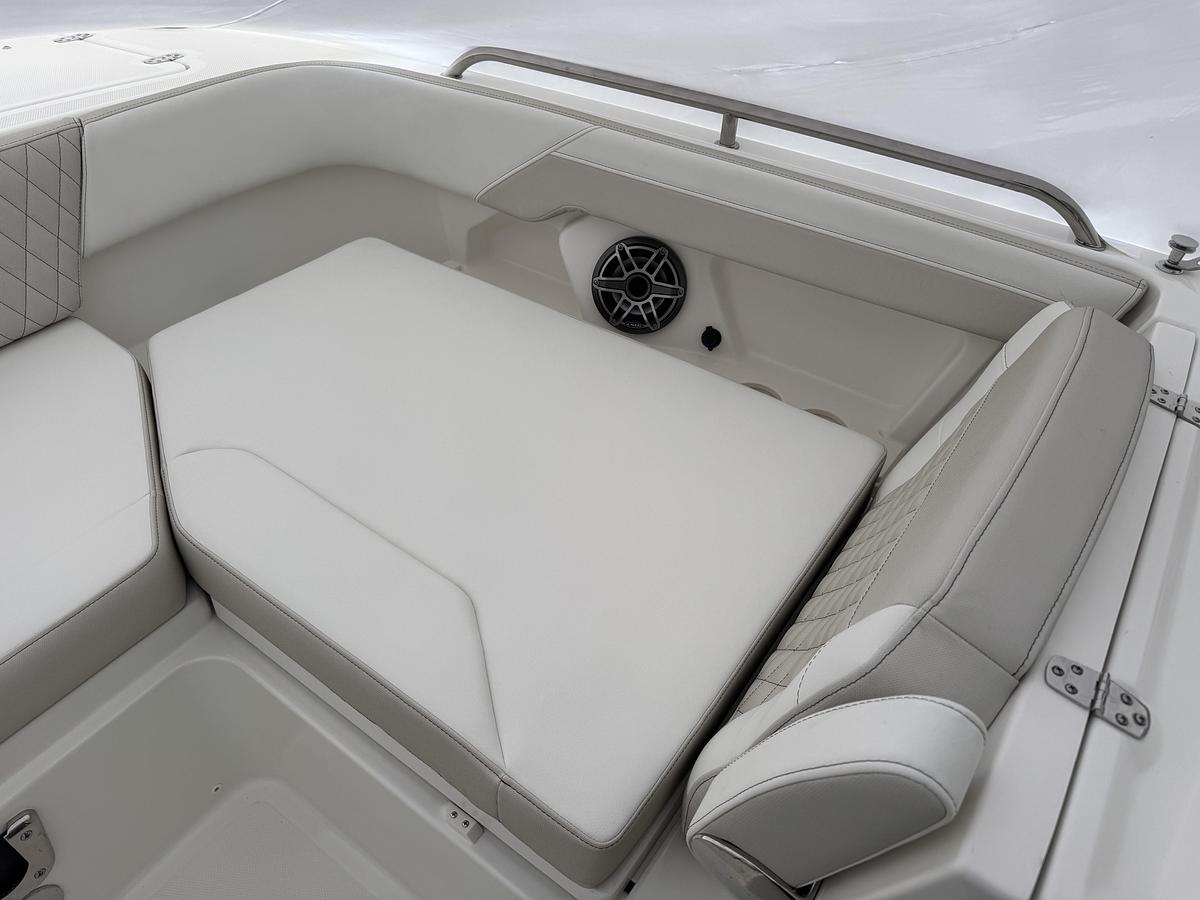 2026 World Cat 265DC-X