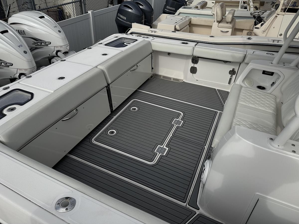 Used 2021 Everglades 395 Center Console