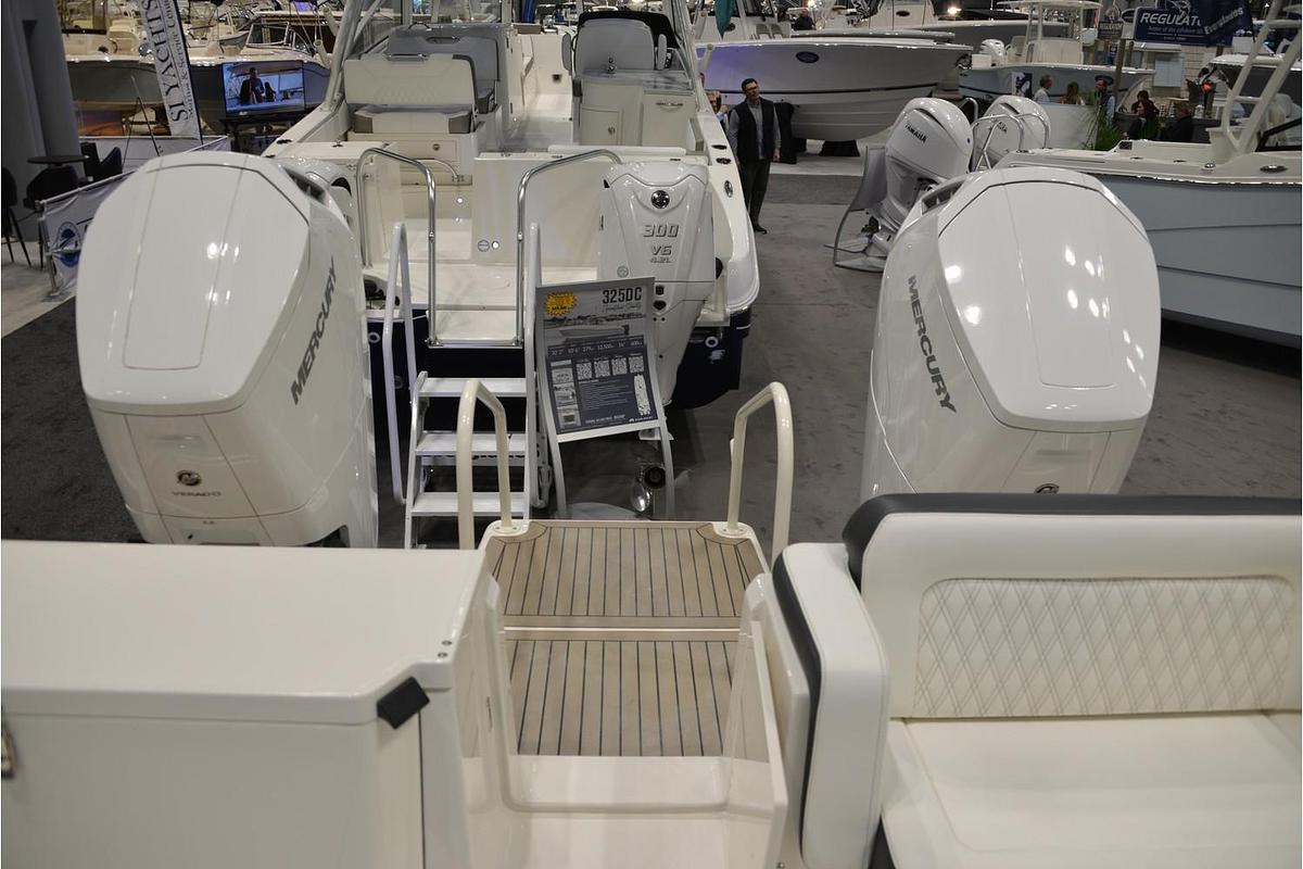 2023 World Cat 400DC-X