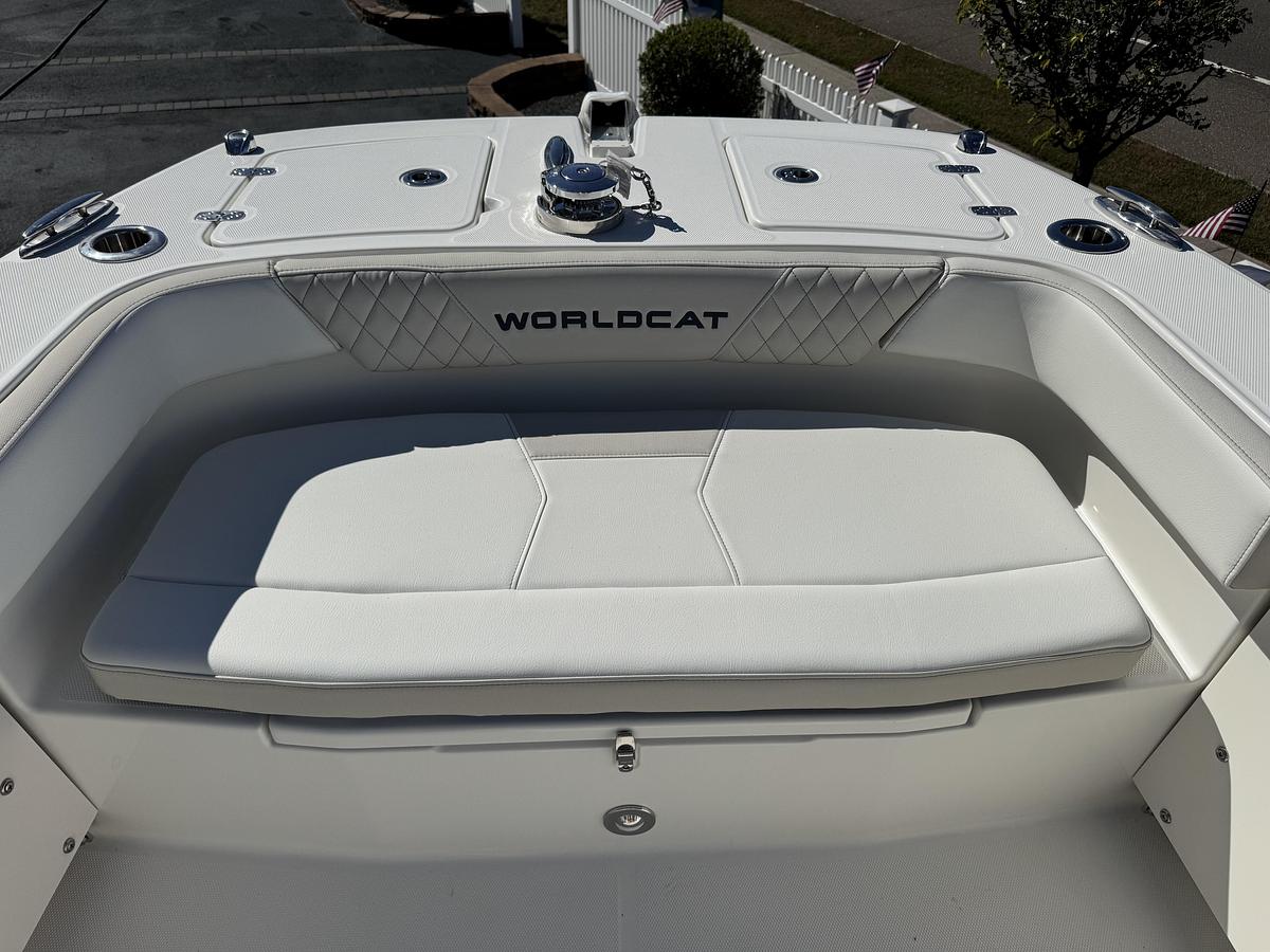 2026 World Cat 235 TE