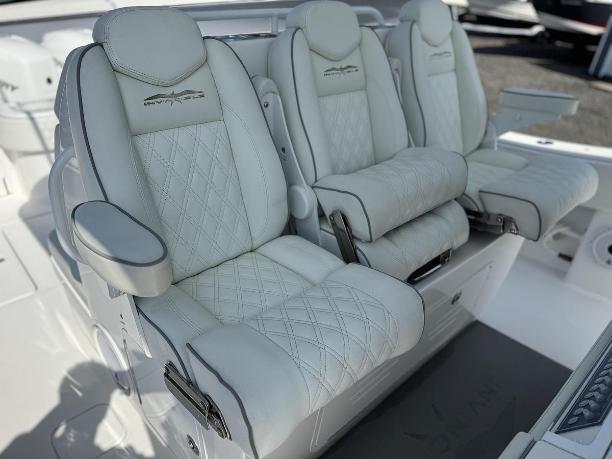 Used 2021 Invincible 390 Open CC