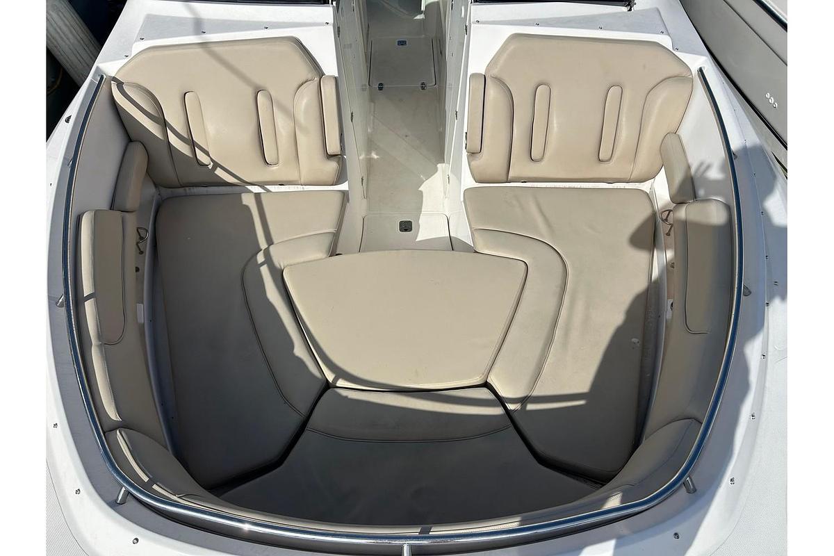 Used 2015 Pursuit DC 325 Dual Console