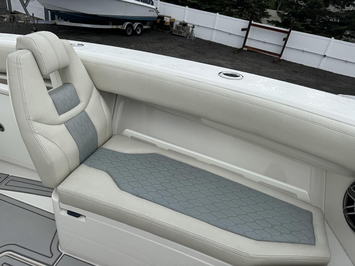 Used 2020 Solace 345 CC