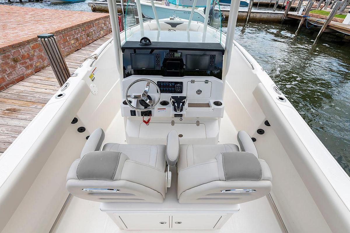 2025 Sailfish 241 CC