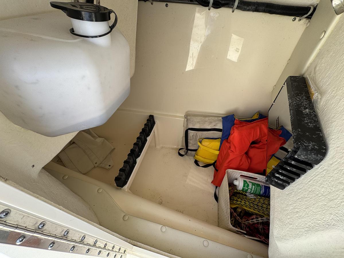 Used 2016 World Cat 255DC