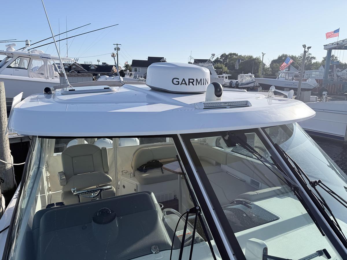 Used 2020 Pursuit OS 385 Offshore
