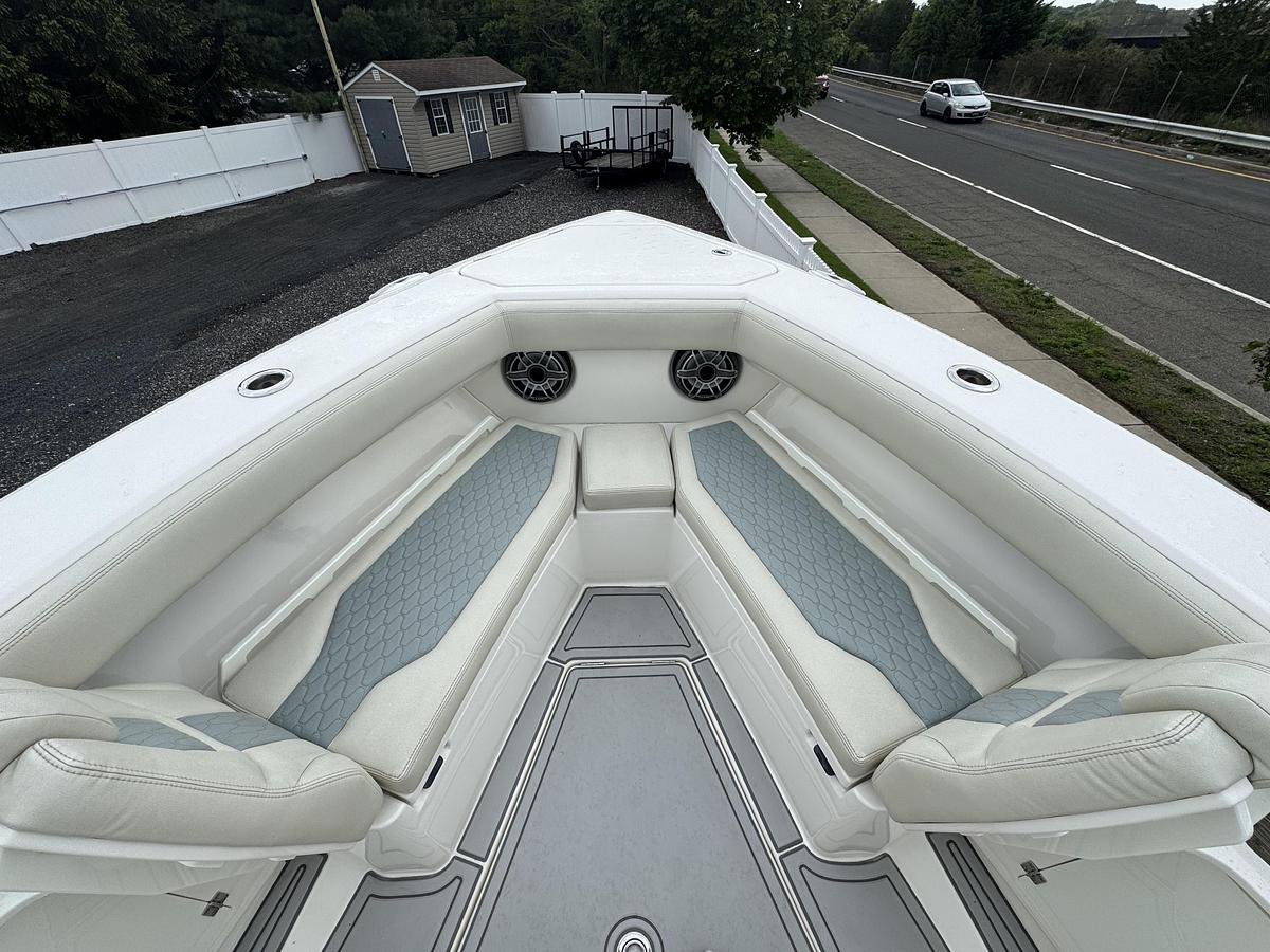 Used 2020 Solace 345 CC