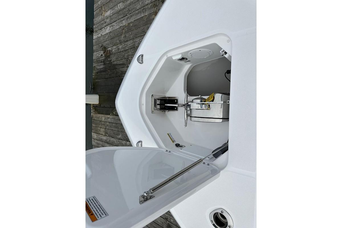 Used 2023 Everglades 395 Center Console