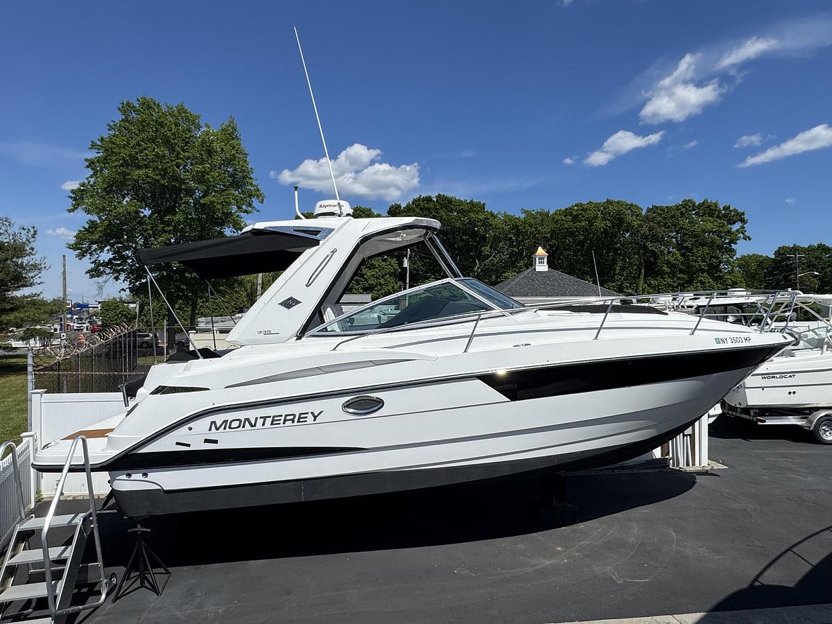 Used 2018 Monterey 355 Sport Yacht