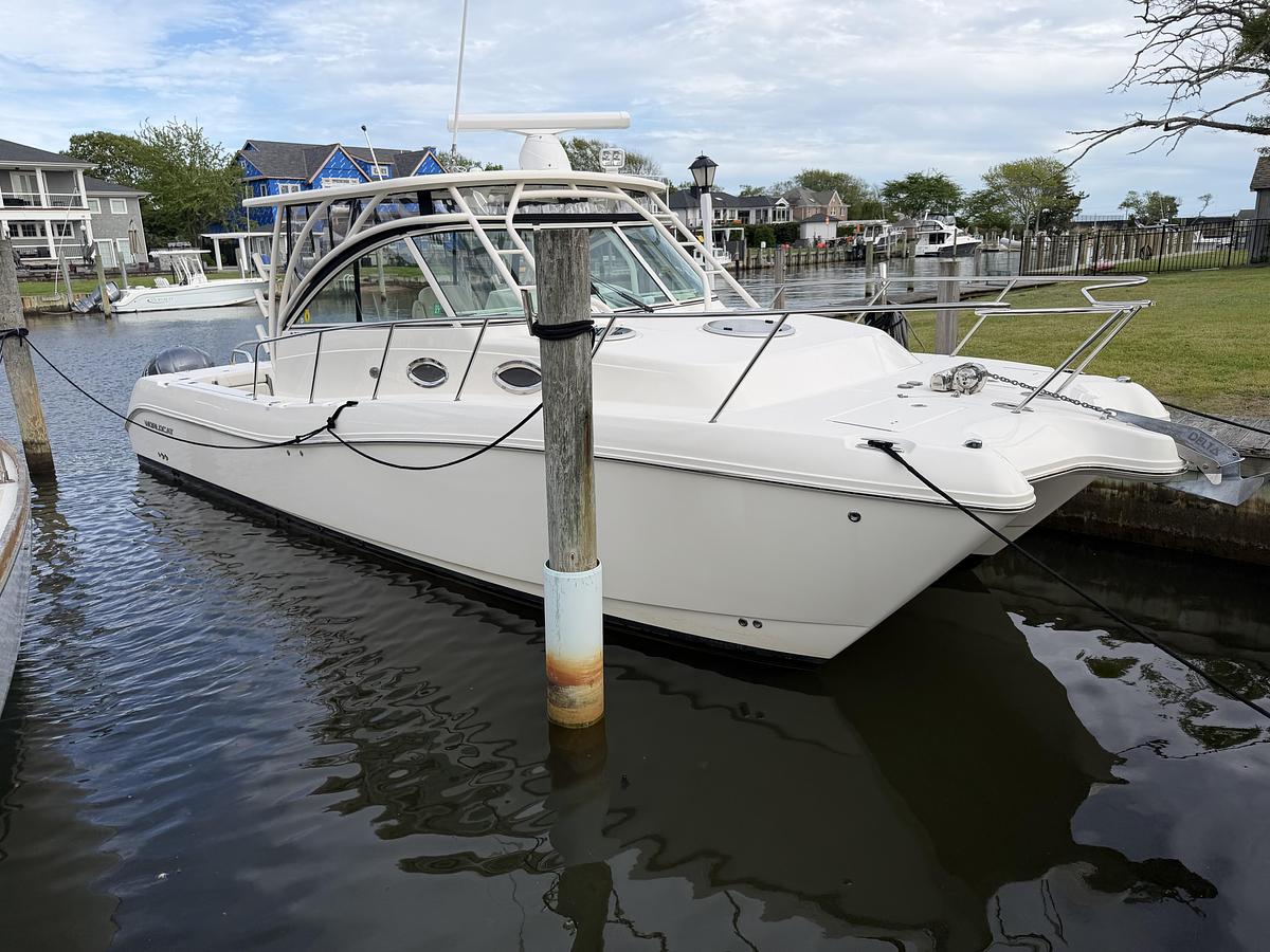 Used 2016  World Cat 320EC