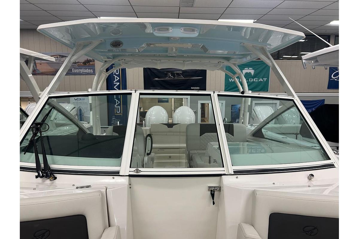 2024 Sailfish 276 DC