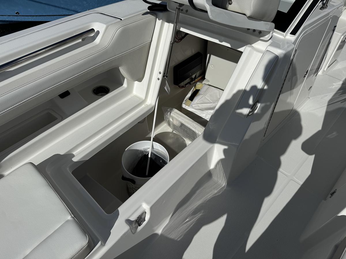 2026 World Cat 280DC-X