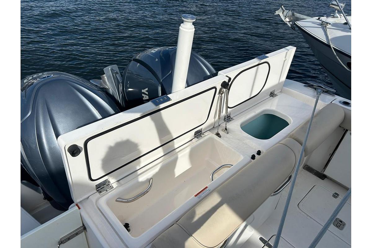 Used 2015 Pursuit DC 325 Dual Console