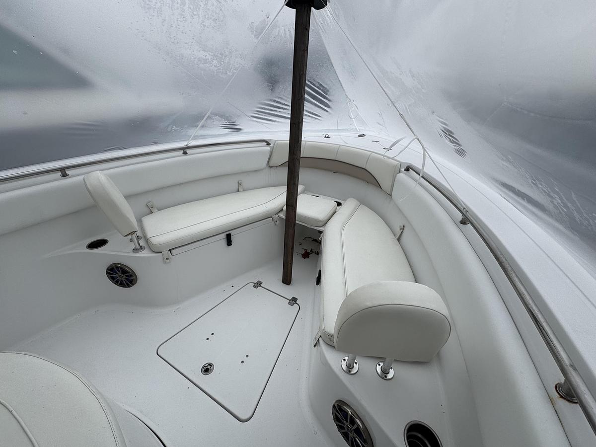 Used 2015 Sportsman 251 Heritage