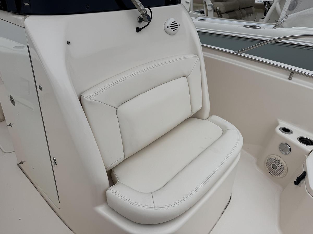 Used 2016 Grady-White 257 Advance CC