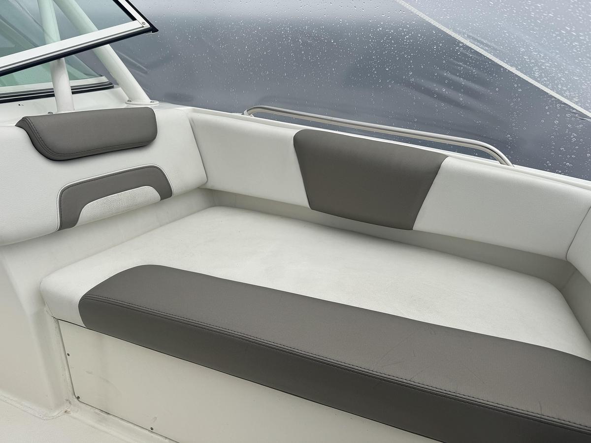 Used 2023 World Cat 230SD