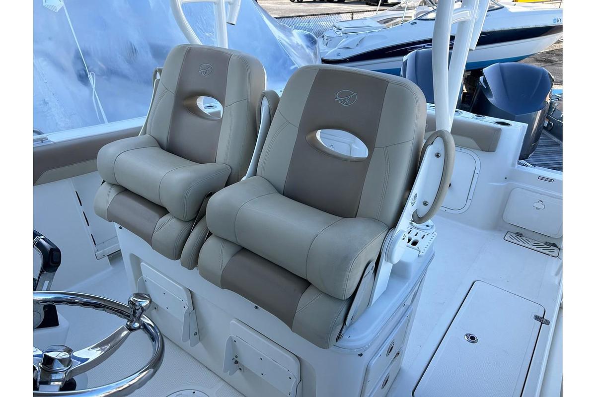 Used 2018 Sailfish 290 CC