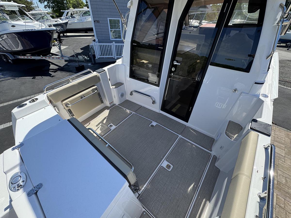Used 2026 Cutwater C-248C