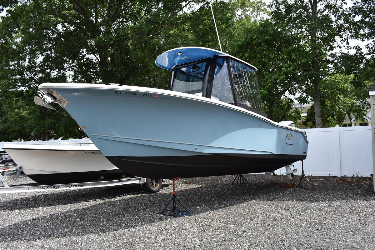 Used 2025 Sea Hunt Ultra 265SE