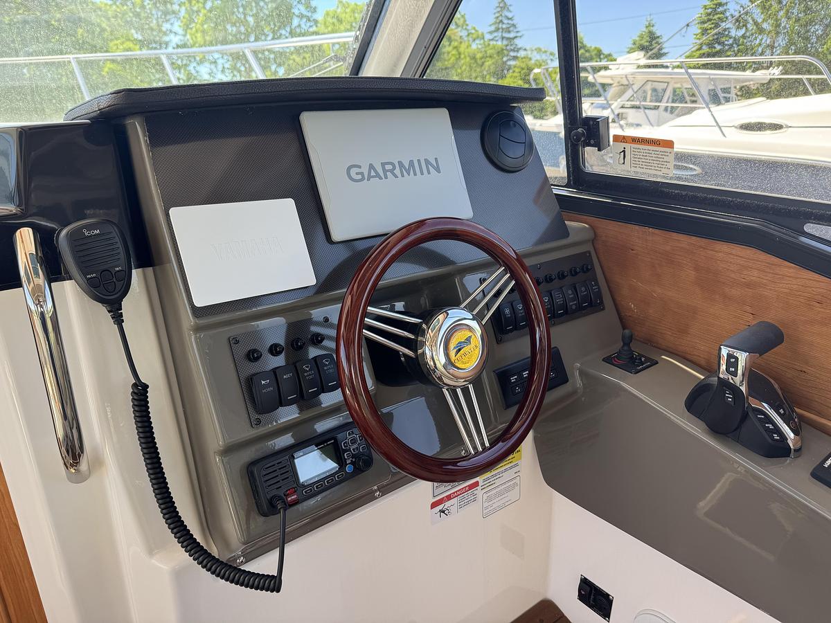 Used 2026 Cutwater C-248C