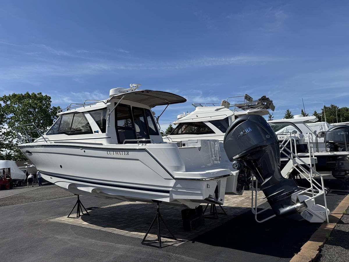 Used 2026 Cutwater C-248C