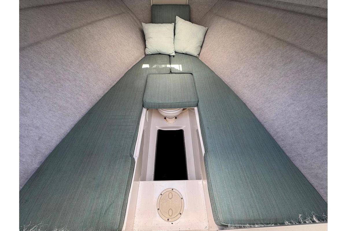 Used 1999 Marlin 350 SF