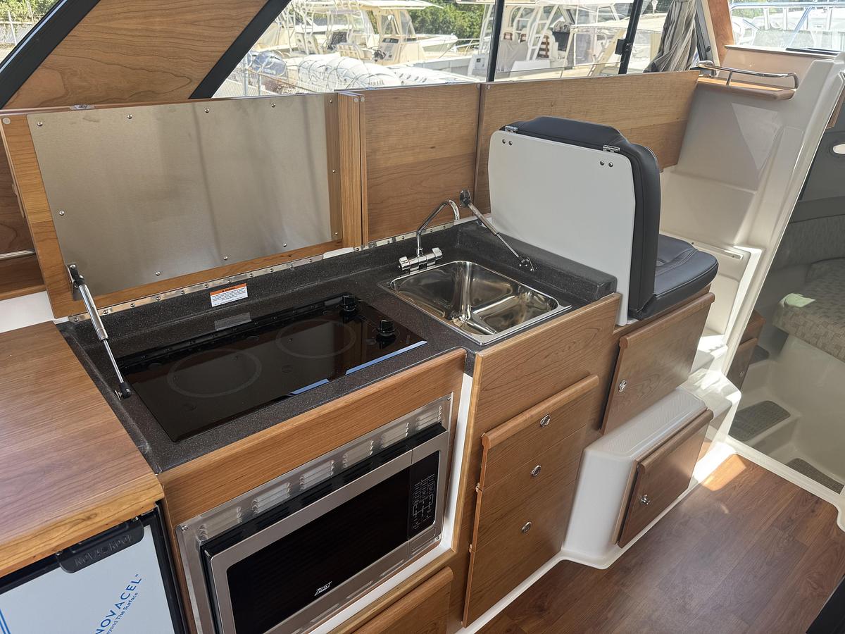 2026 Cutwater C-32CB