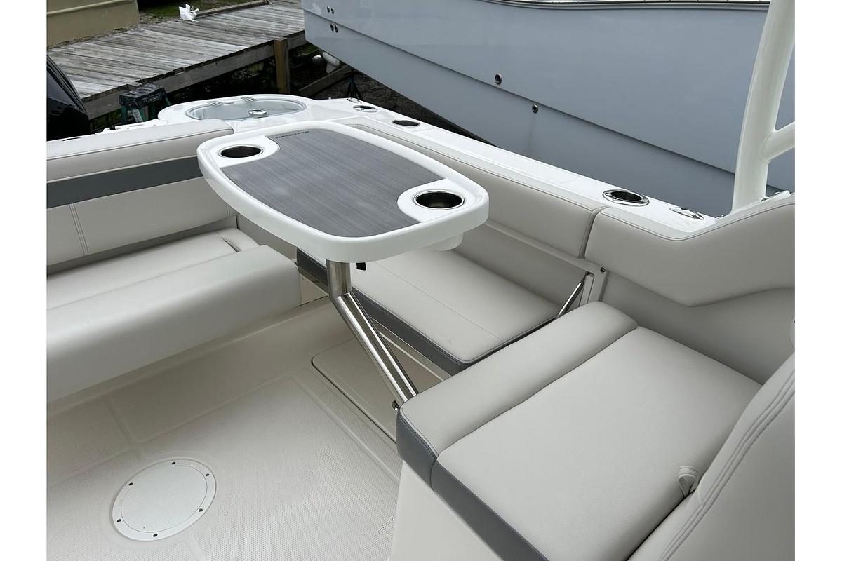 2025 Sailfish 245 DC