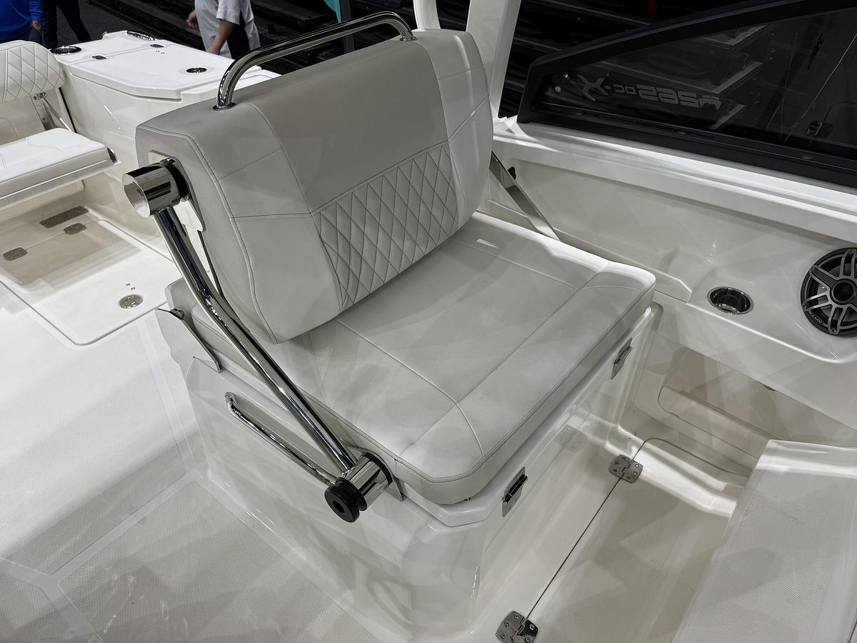 2026 World Cat 265DC-X