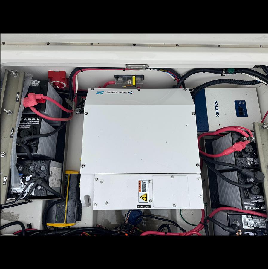 Used 2020 Solace 345 CC