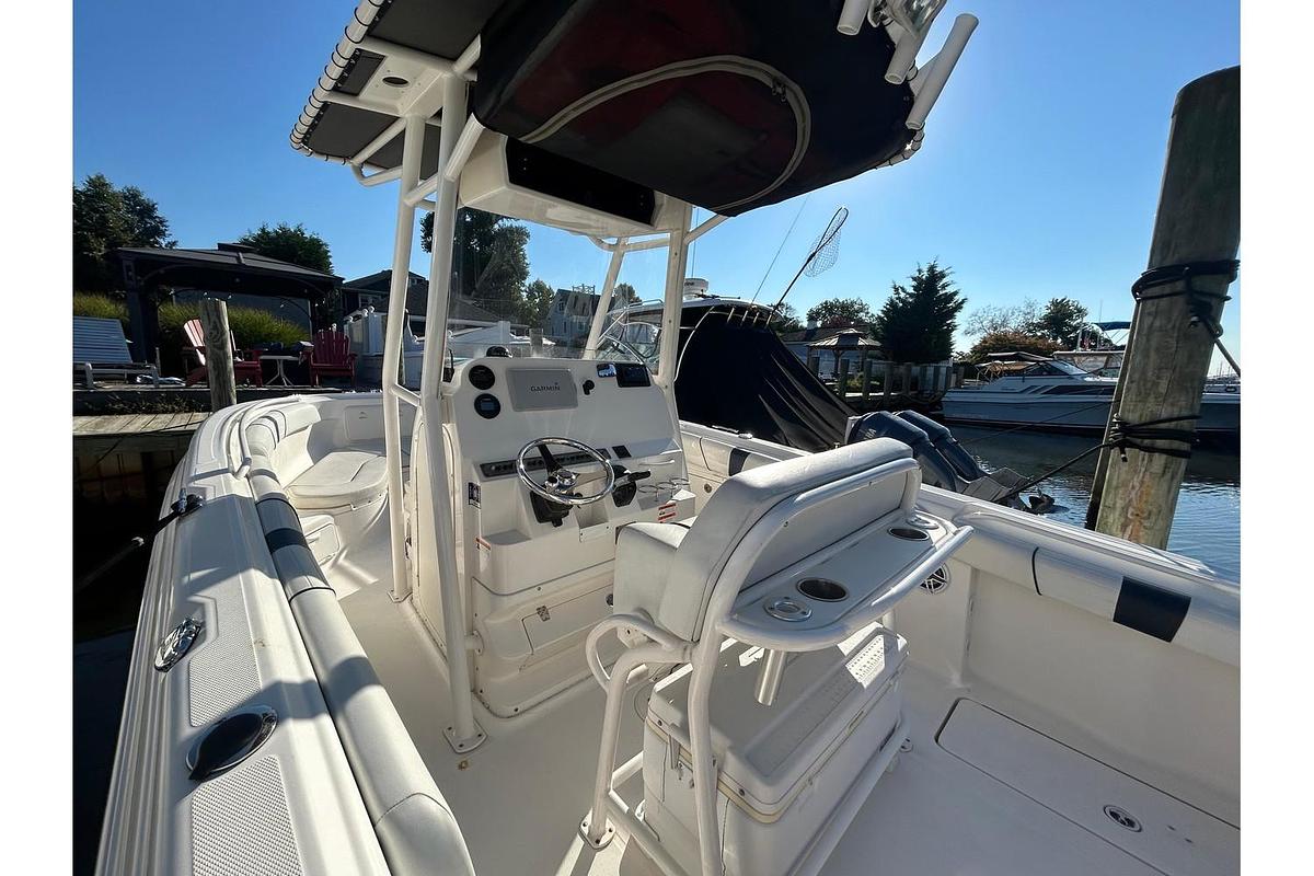 Used 2015 Wellcraft 252 Fisherman