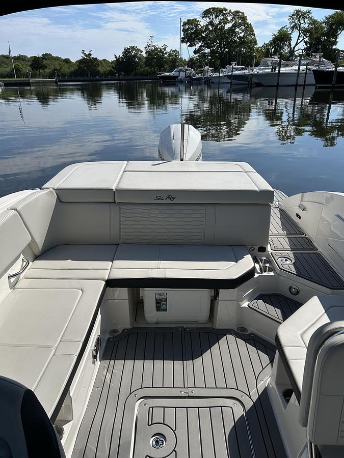 Used 2021 Sea Ray SPX 230 Outboard