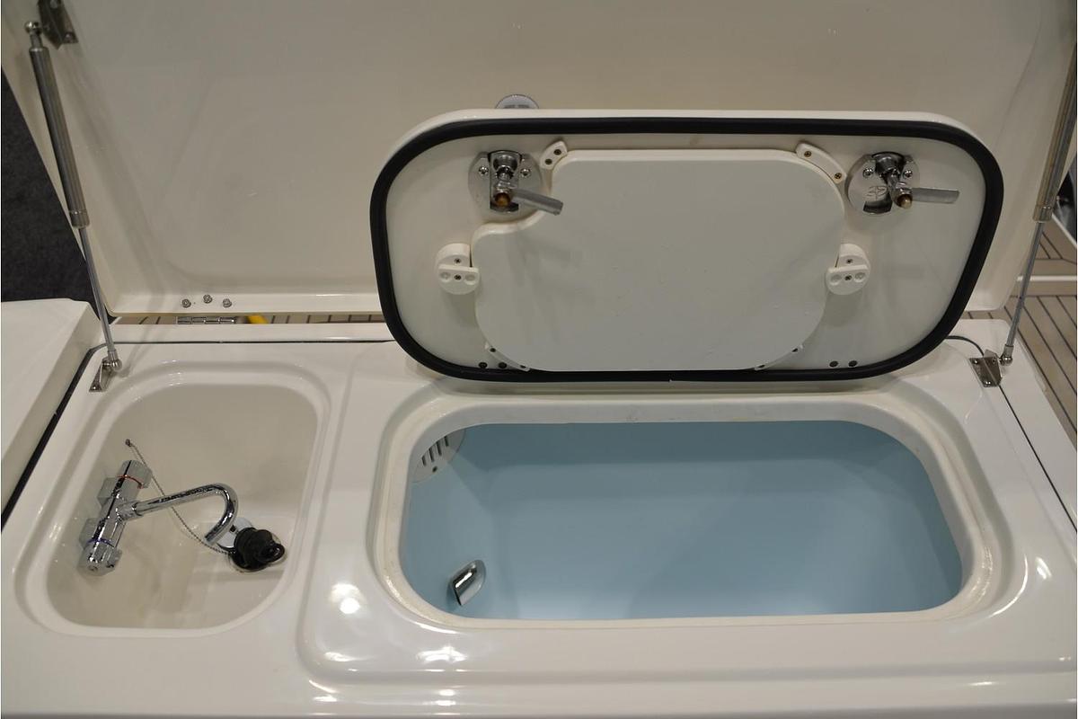 2023 World Cat 400DC-X