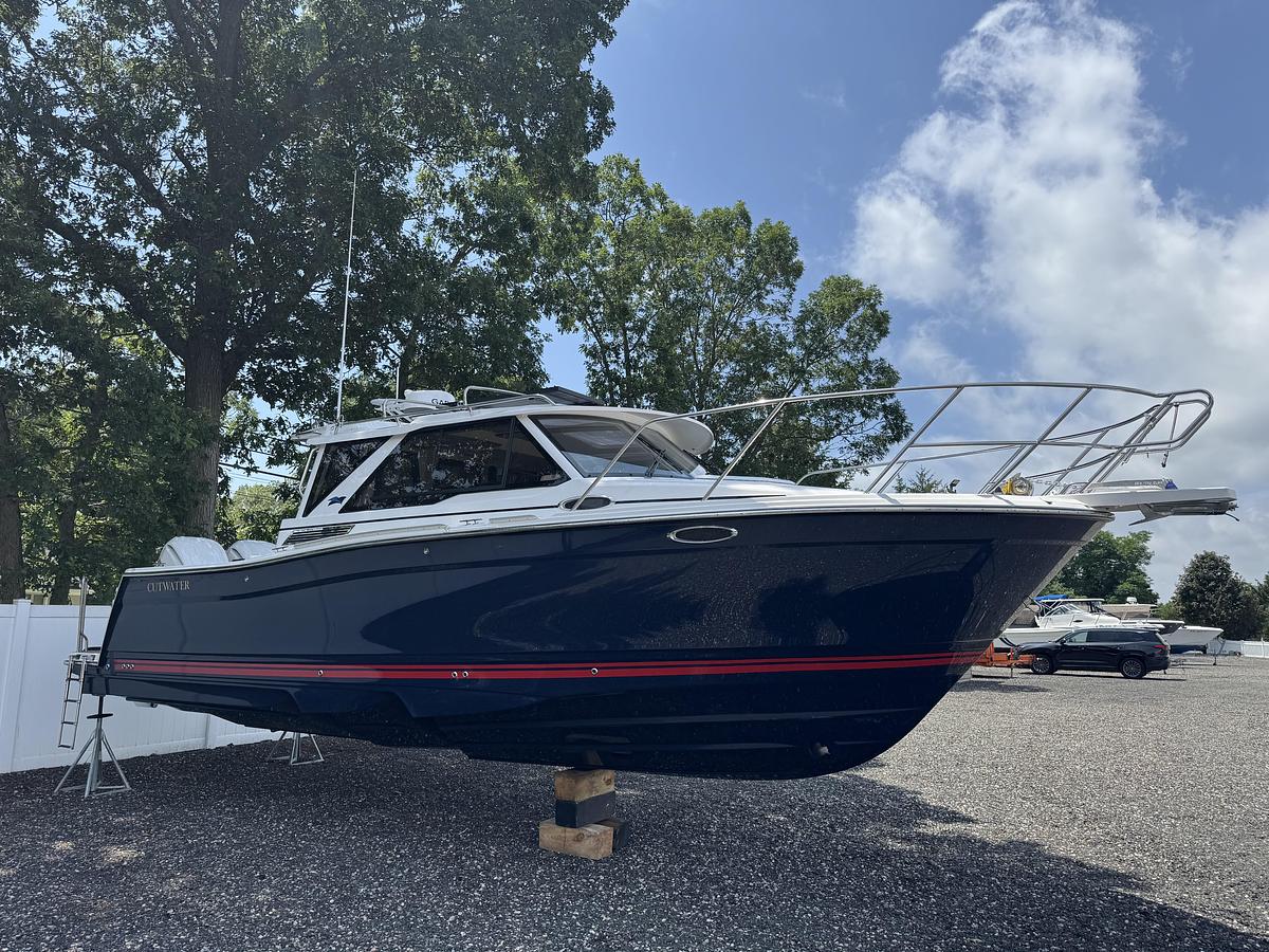 Used 2026 Cutwater C-288 C