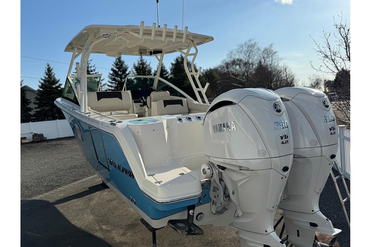 2024 Sailfish 276 DC