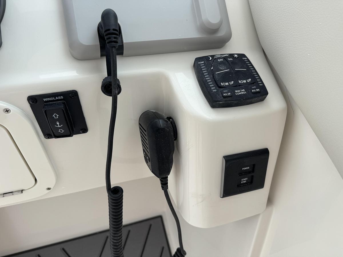 Used 2026 Sailfish 245 DC