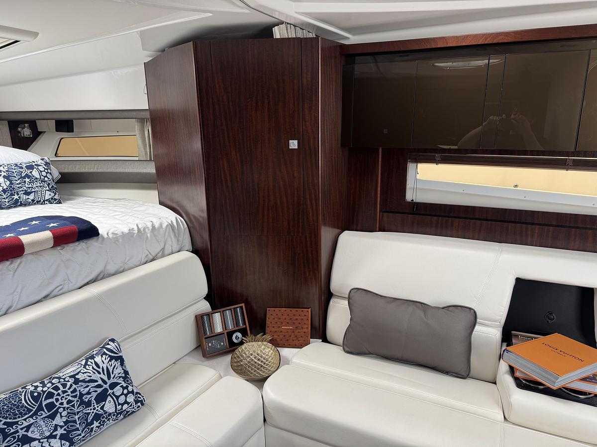 Used 2018 Monterey 355 Sport Yacht