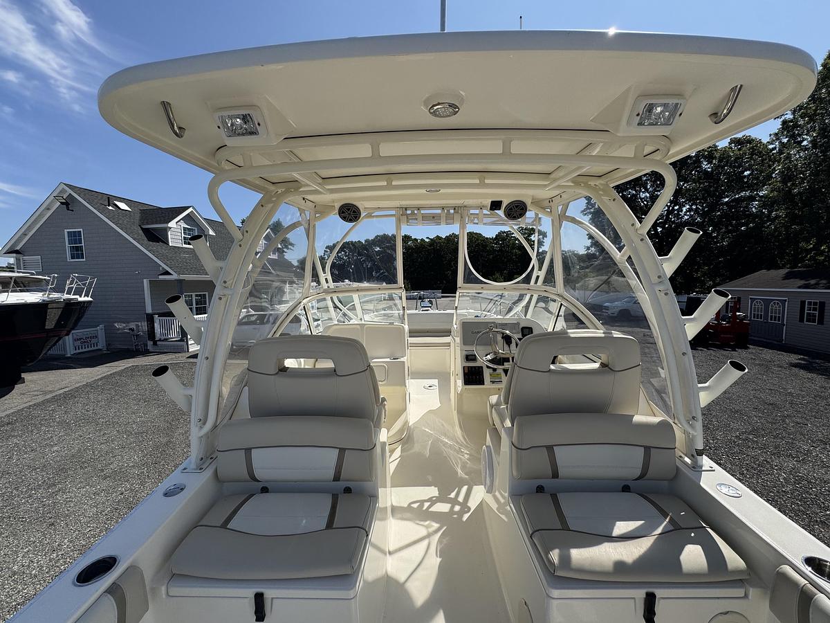 Used 2016 World Cat 255DC