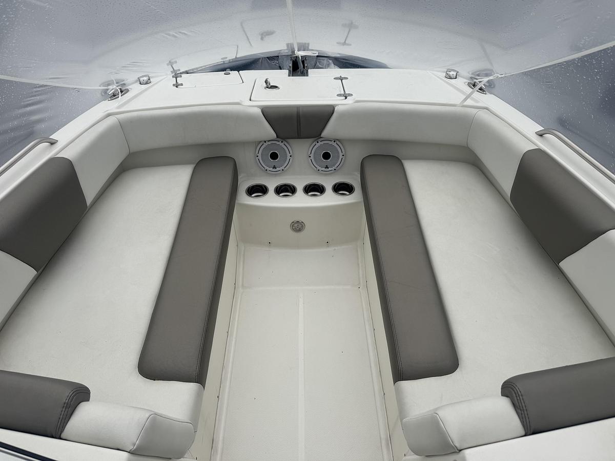 Used 2023 World Cat 230SD