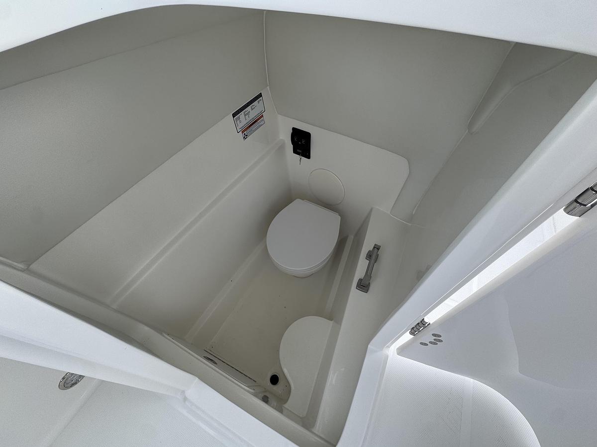 2026 World Cat 230SD