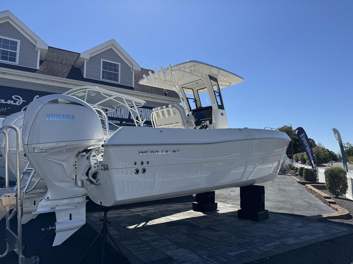 2026 World Cat 235 TE