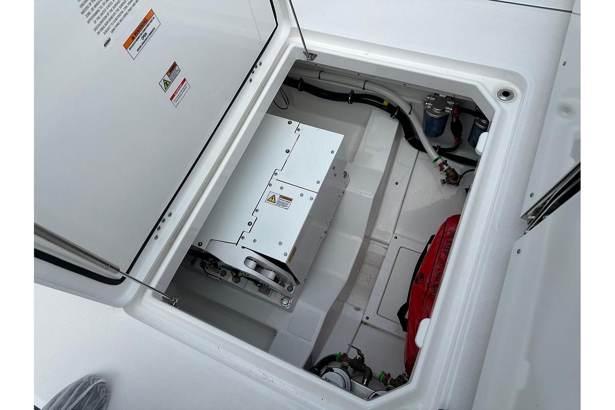 Used 2023 Everglades 395 Center Console