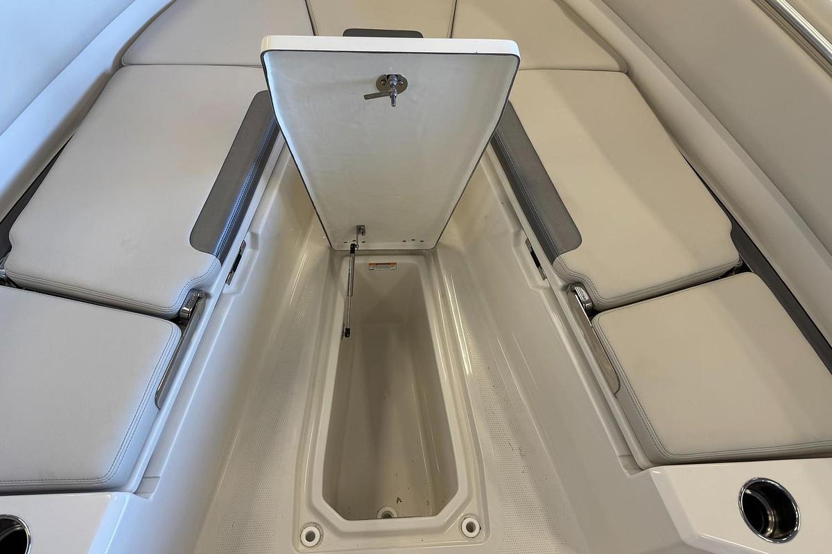 2025 Sailfish 232 CC