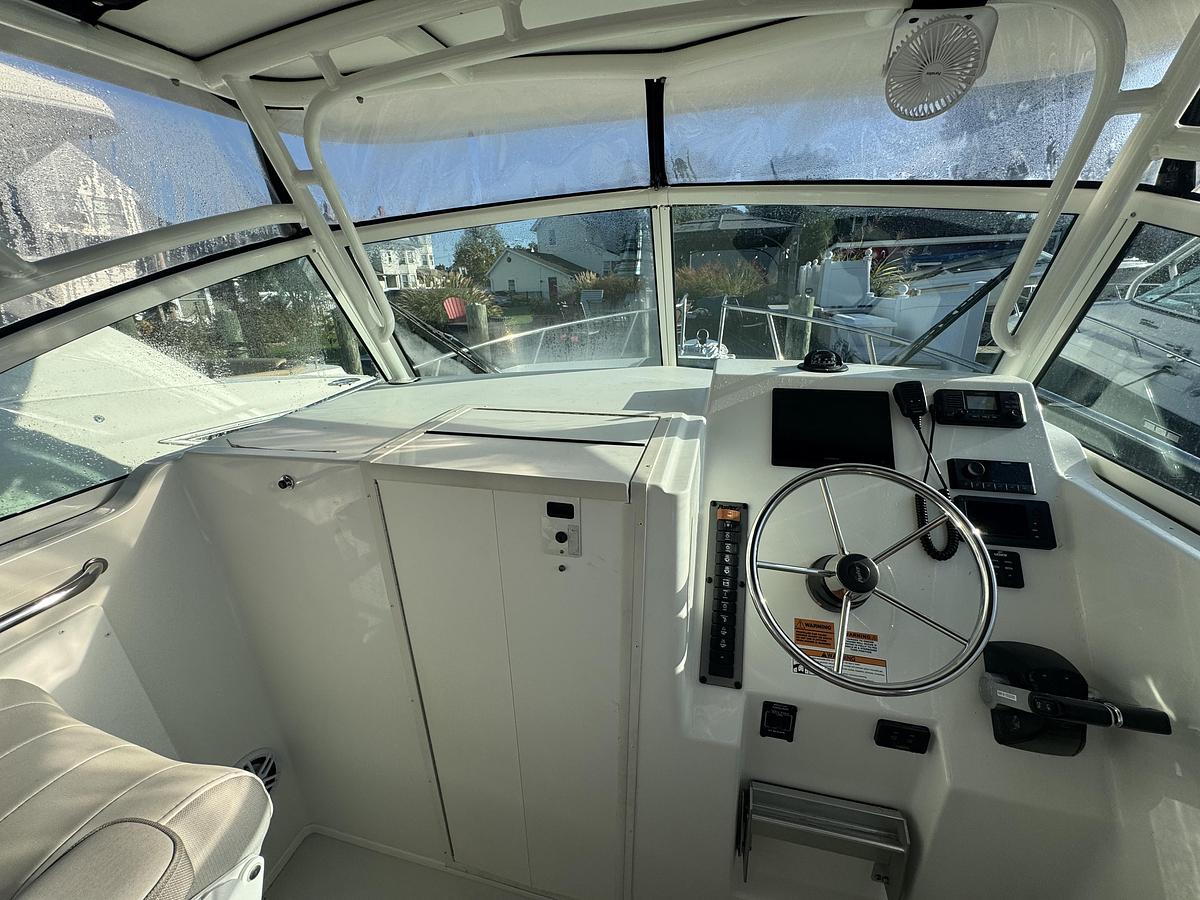 Used 2021 Parker 2501 XLD