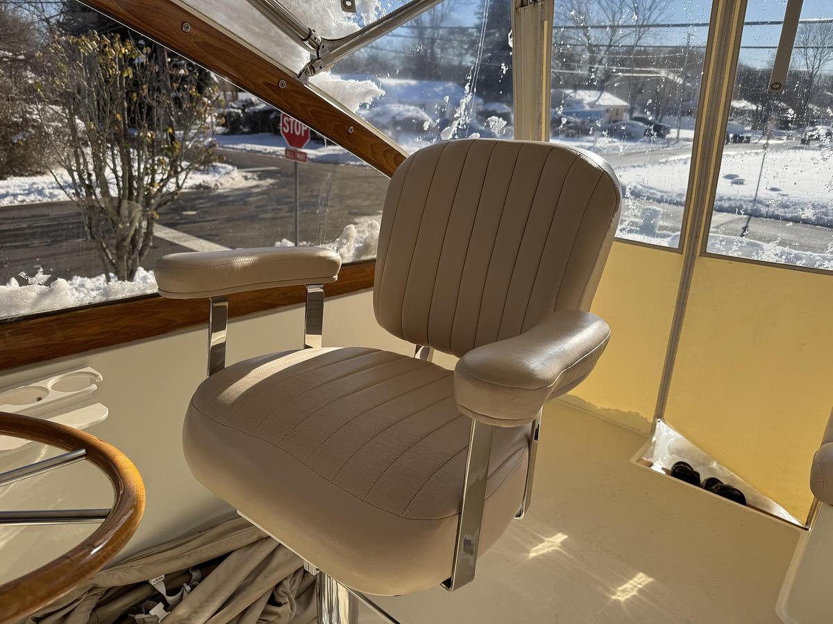 Used 2000 Littlel Harbor Whisper Jet 34