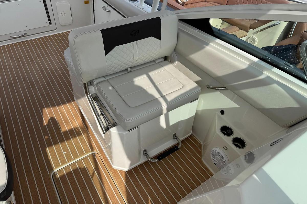 Used 2022 Sailfish 276 DC