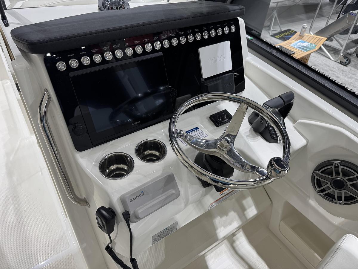 2026 World Cat 265DC-X