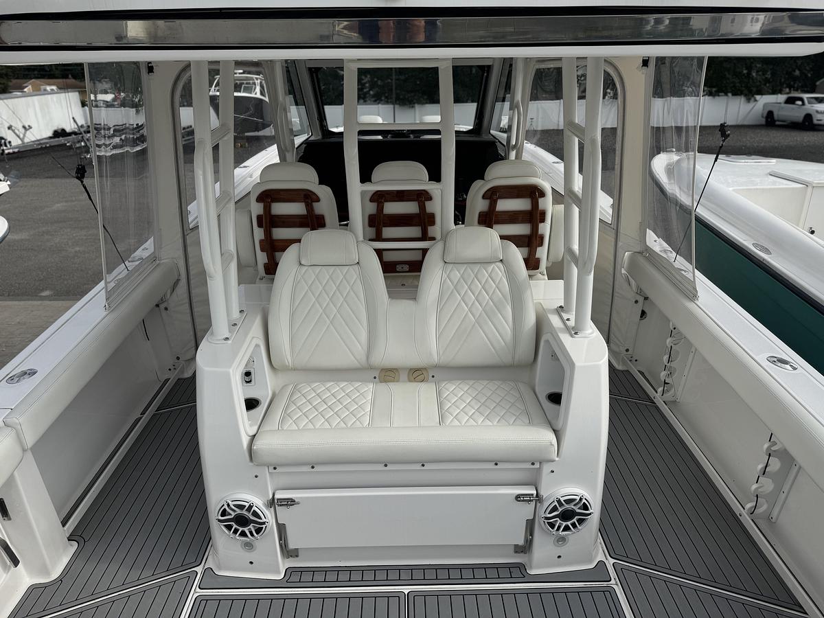 Used 2021 Everglades 395 Center Console
