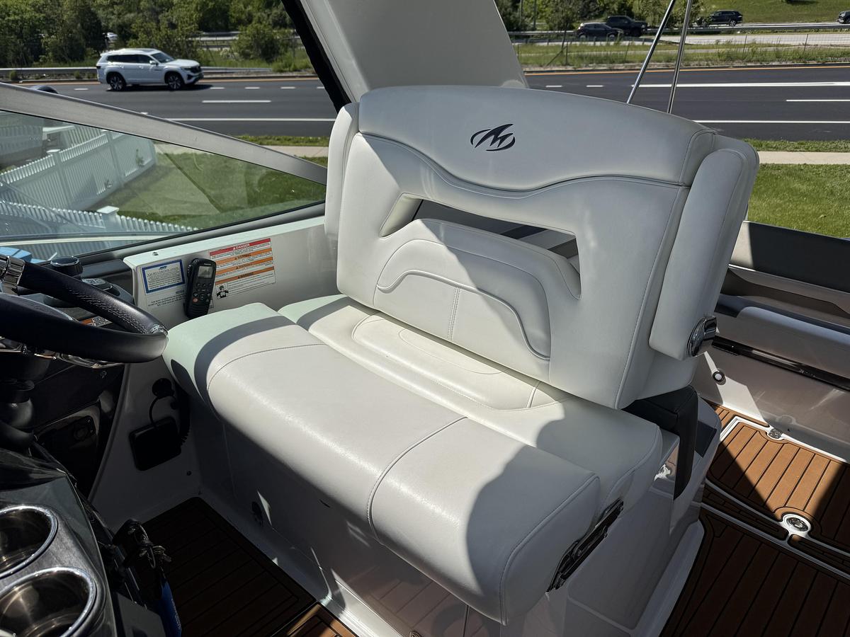 Used 2018 Monterey 355 Sport Yacht